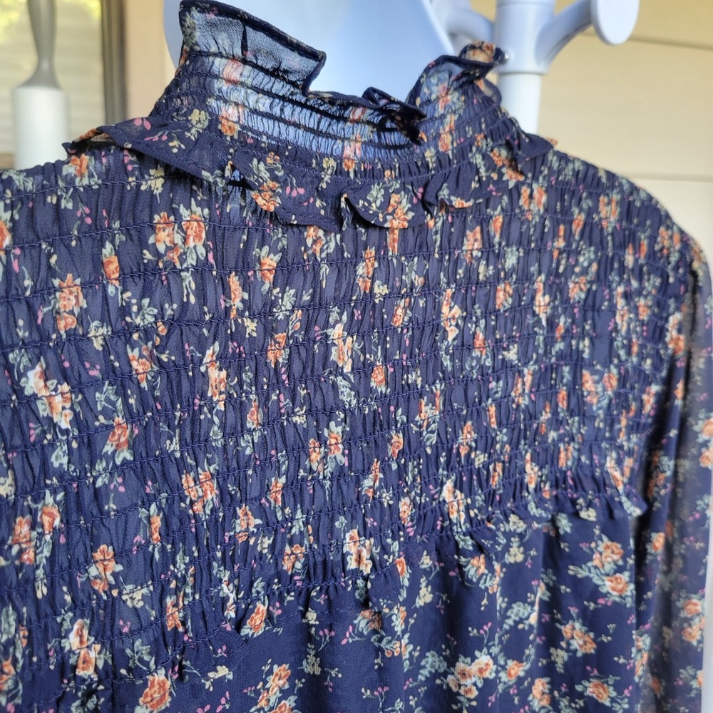 Pleione Blouse Women’s Navy Floral Long Sleeve Top Ruffle Smocked Cottage | Sz L - Picture 5 of 13